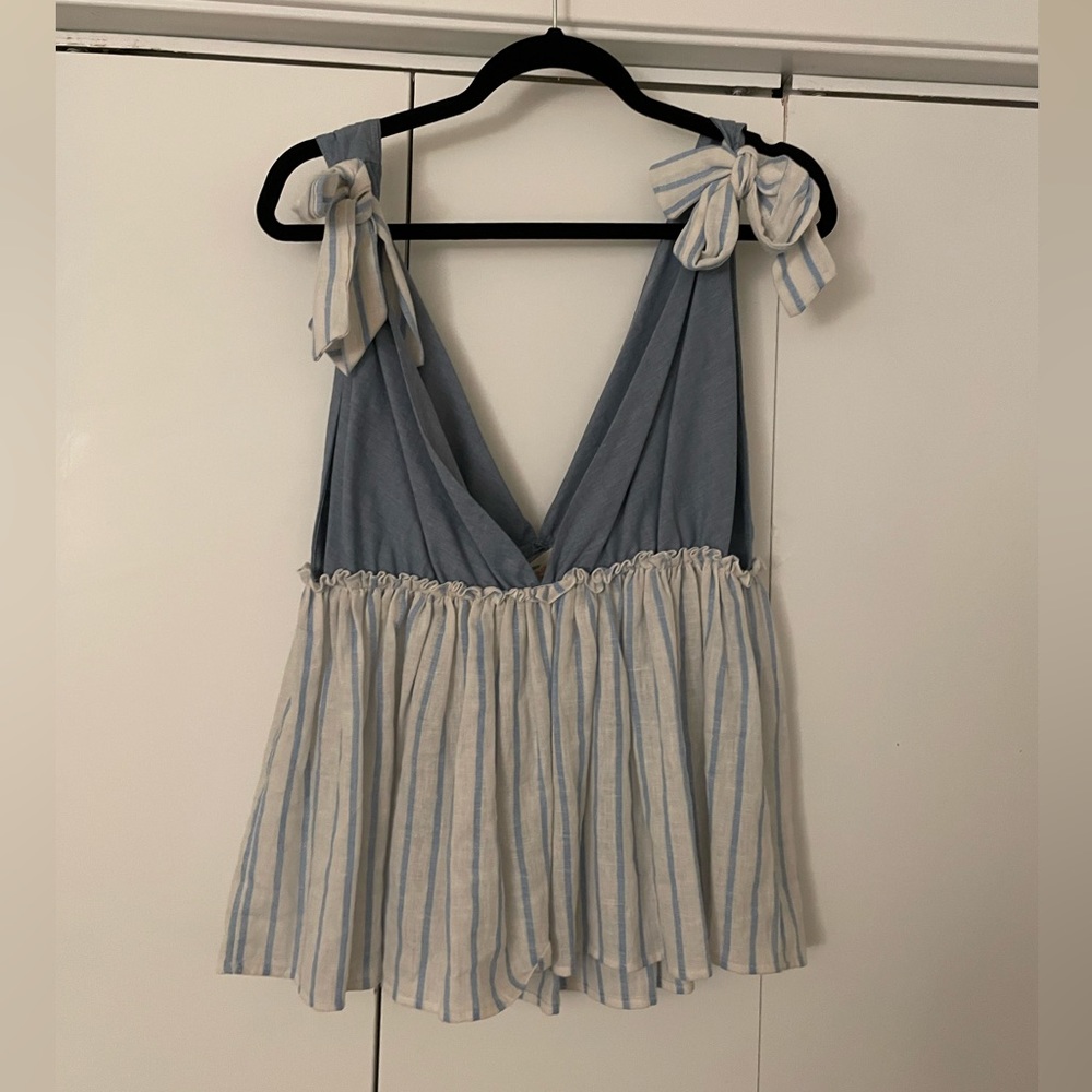 Ruffle top with bows- blue stripes